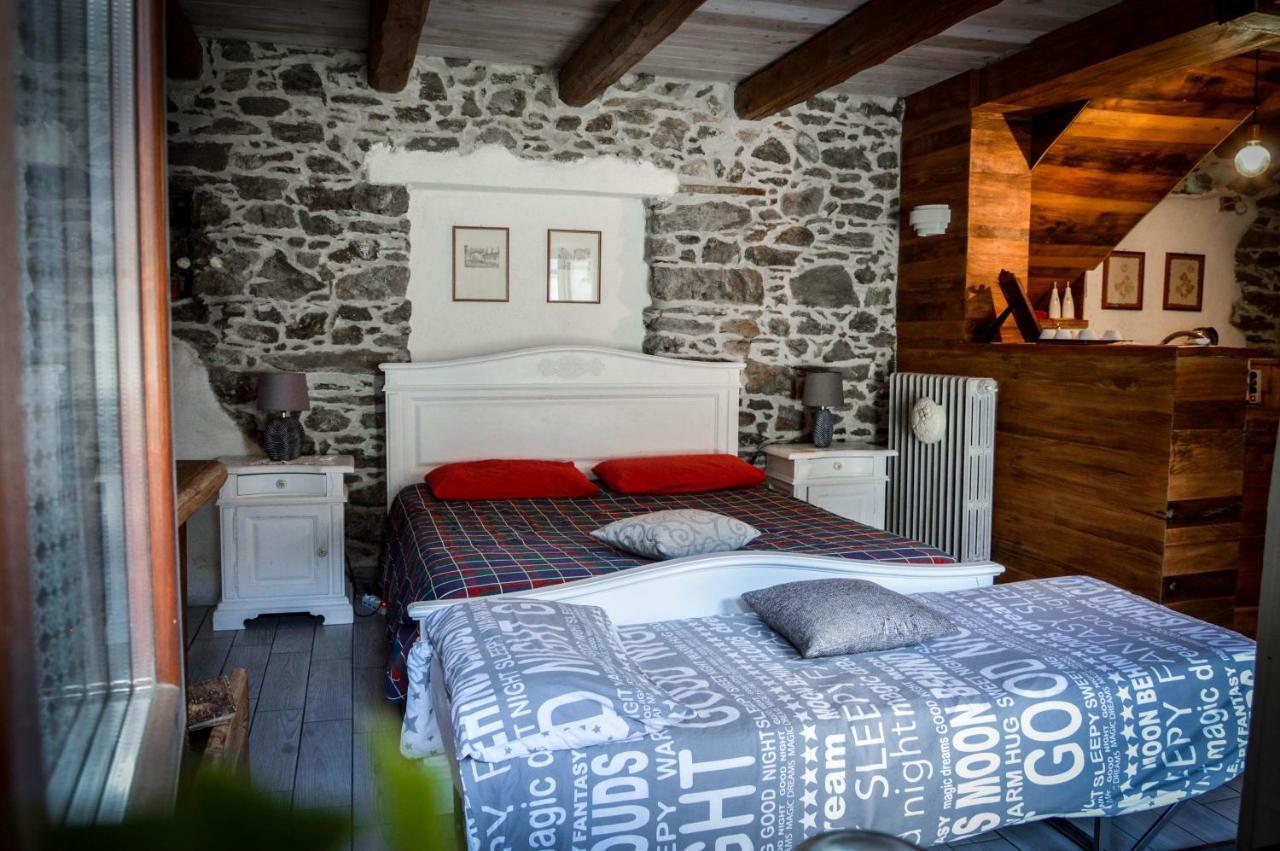 Chalet In Pietra E Legno Con Caminetto Inverso Pinasca Luaran gambar