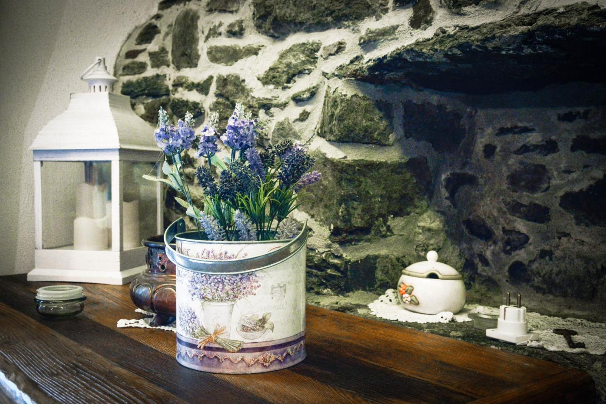 Chalet In Pietra E Legno Con Caminetto Inverso Pinasca Luaran gambar