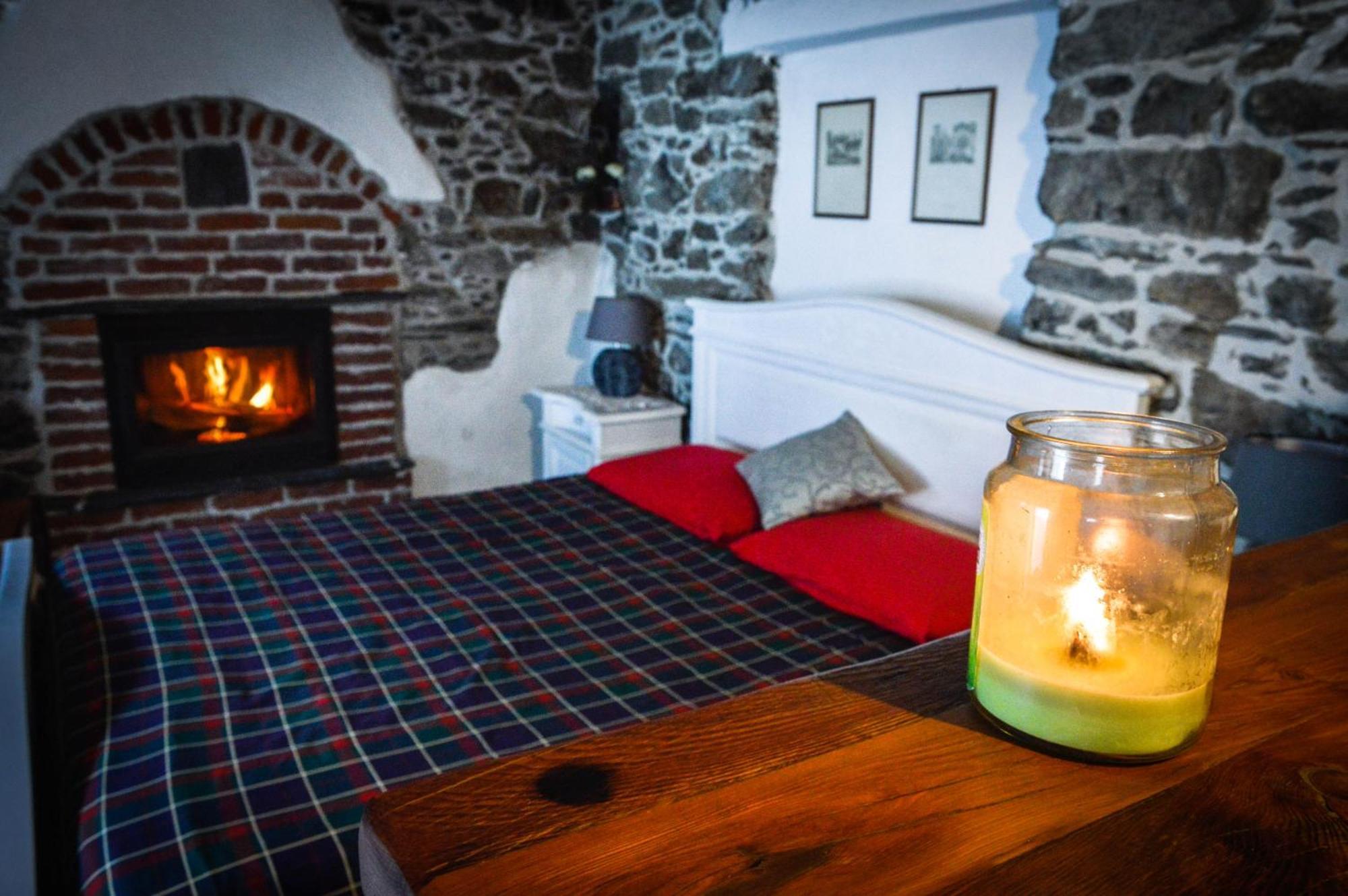 Chalet In Pietra E Legno Con Caminetto Inverso Pinasca Luaran gambar